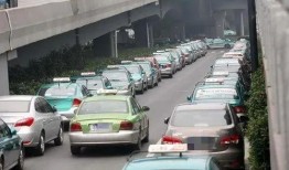 杭州出租司机最新爆料事件,揭露行业潜规则与困境